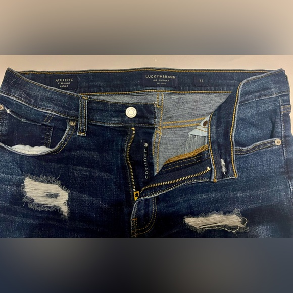 LUCKY BRAND Cut off, Athletic Straight Cut, Jean Shorts. Excellent Condition! - Picture 3 of 6